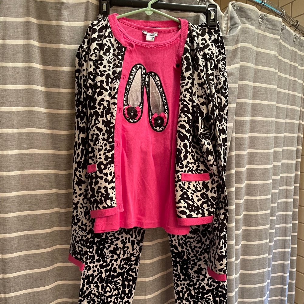 Hartstrings girls pink and animal print outfit NWT